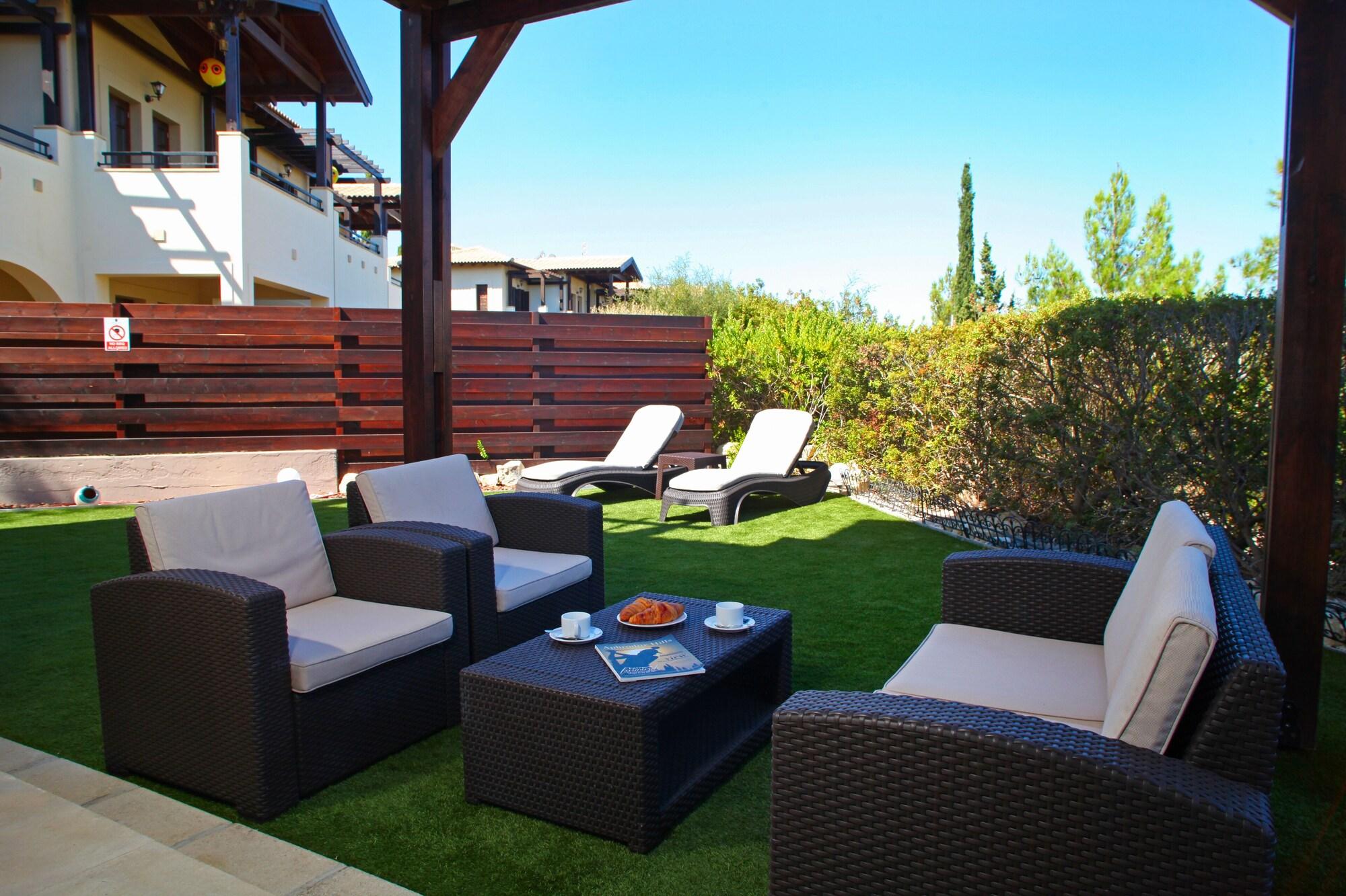 Aphrodite Hills Holiday Residences Exterior foto